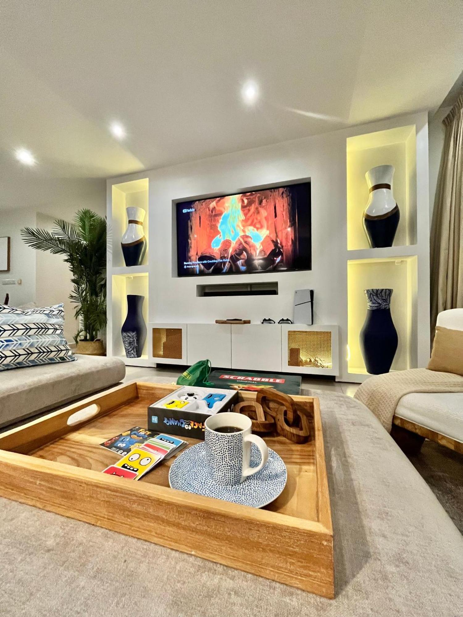 Coastalhome 75Inch Tv 5Min Drive To The City & Beach Dar es Salaam Exterior foto