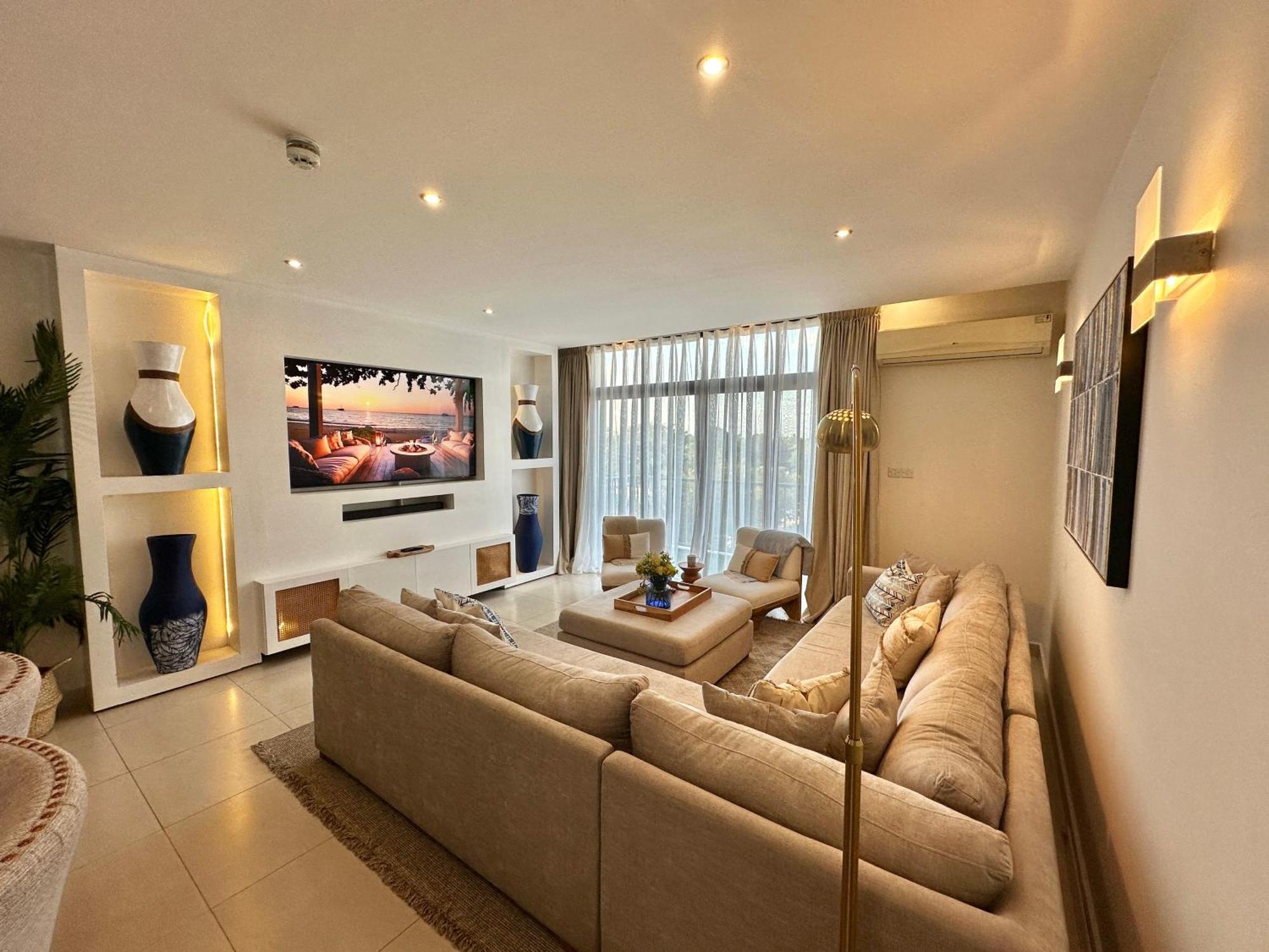 Coastalhome 75Inch Tv 5Min Drive To The City & Beach Dar es Salaam Exterior foto