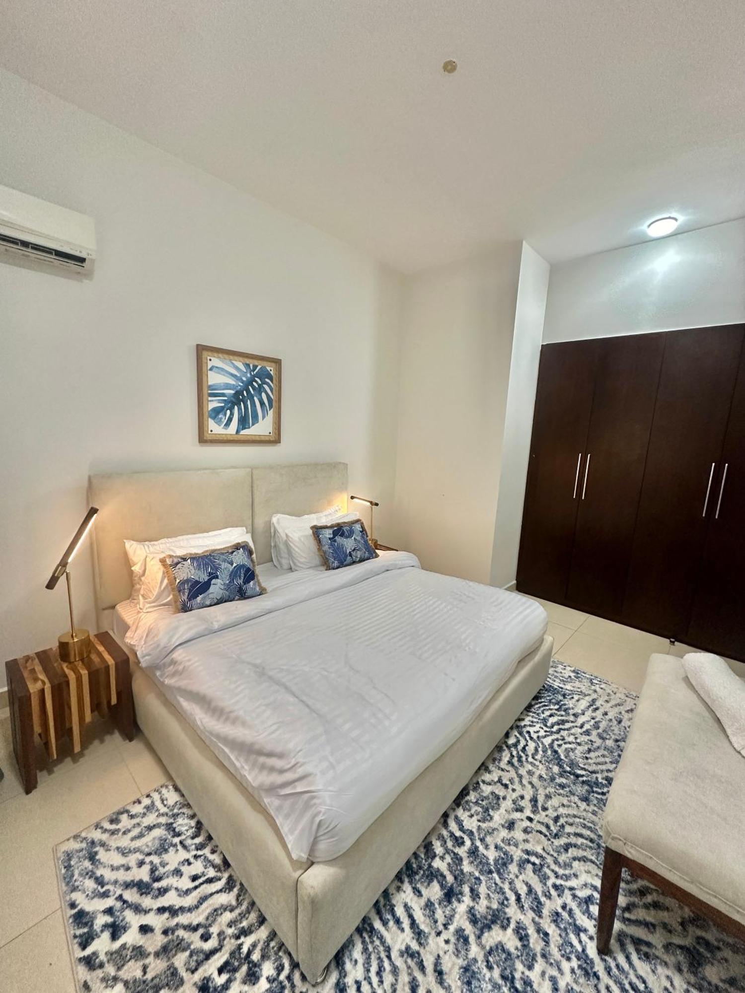 Coastalhome 75Inch Tv 5Min Drive To The City & Beach Dar es Salaam Exterior foto