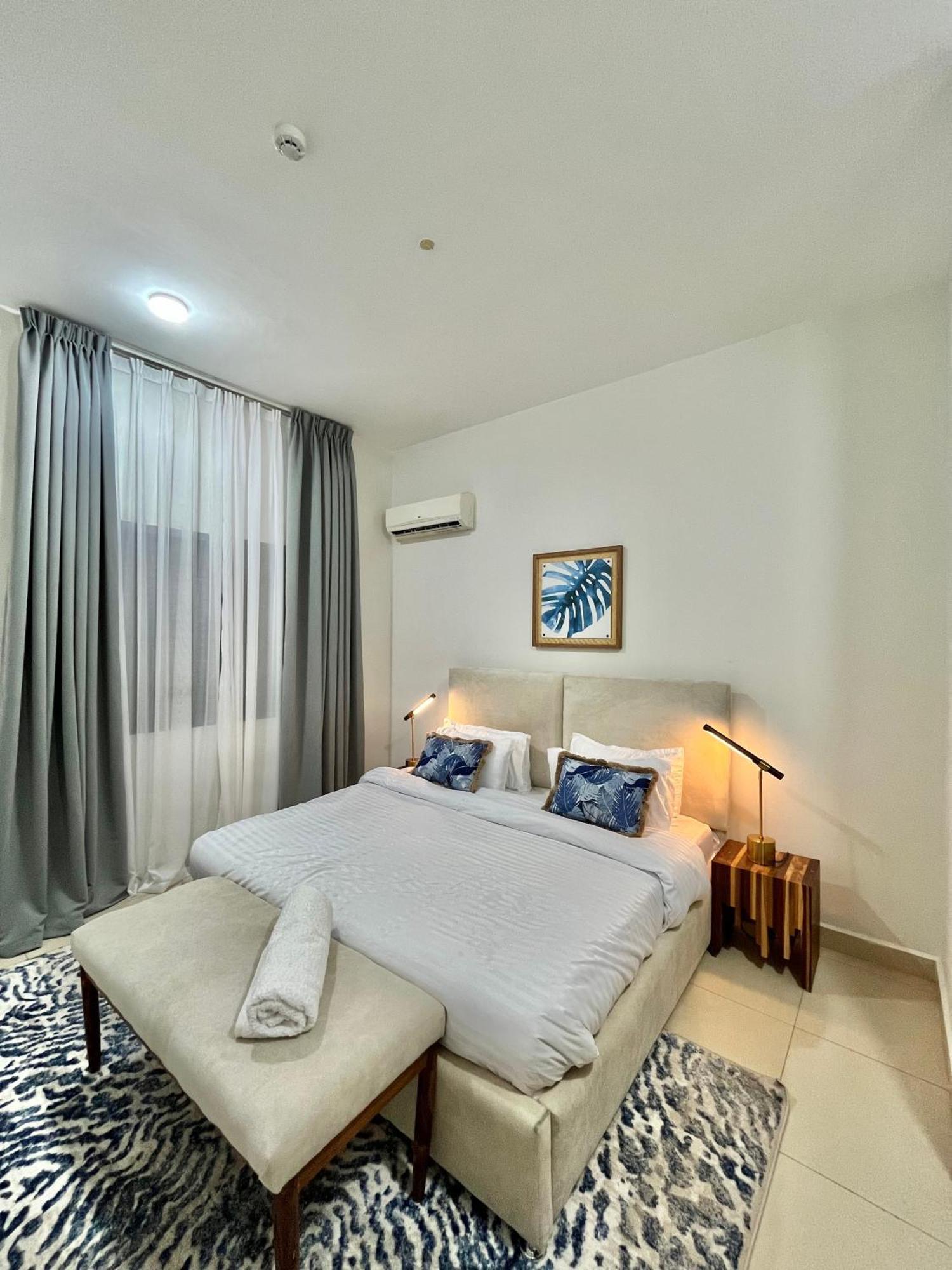 Coastalhome 75Inch Tv 5Min Drive To The City & Beach Dar es Salaam Exterior foto